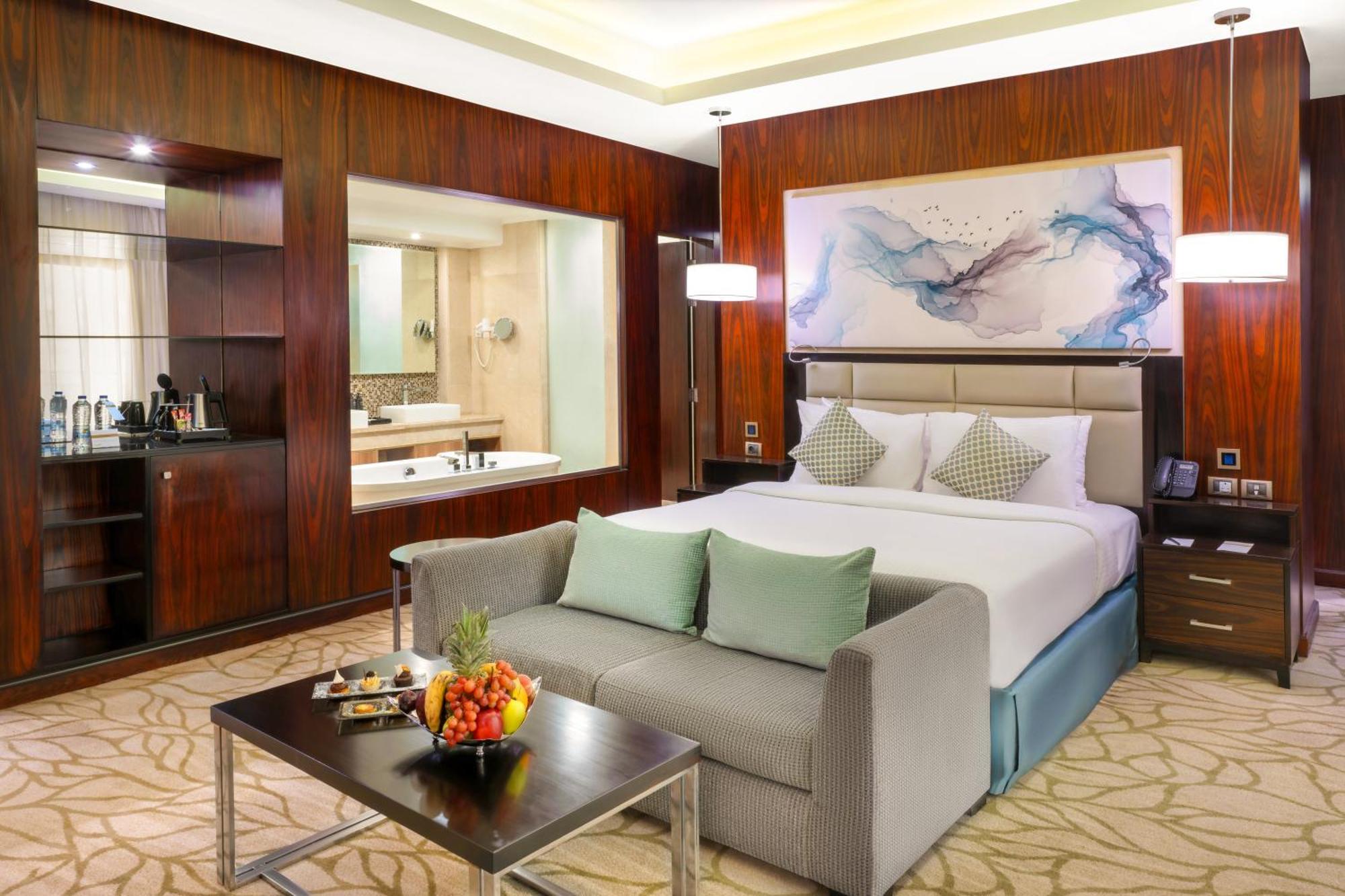 فندق تريامف لاكشري القاهرة المظهر الخارجي الصورة A suite at the hotel